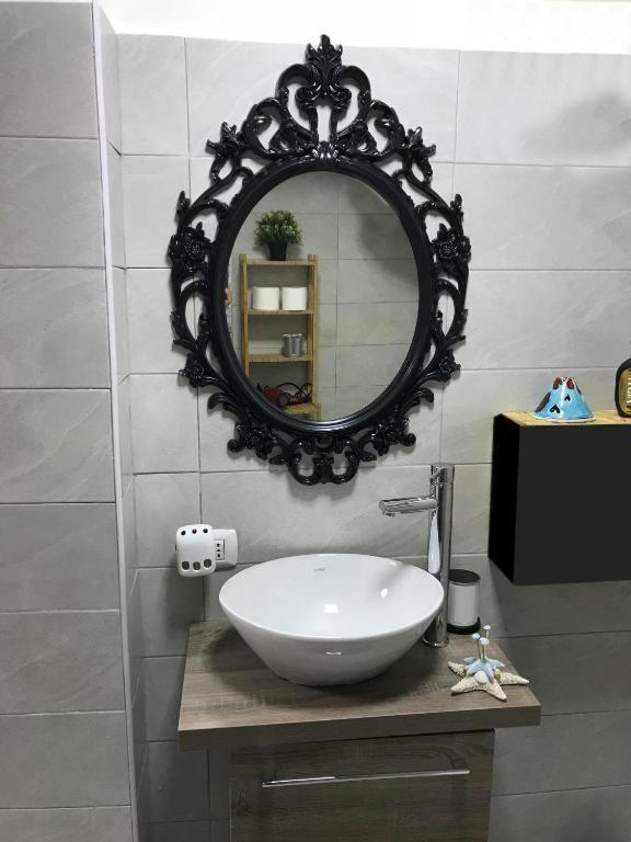 Casa Mya - Studio Flat Наполи Екстериор снимка